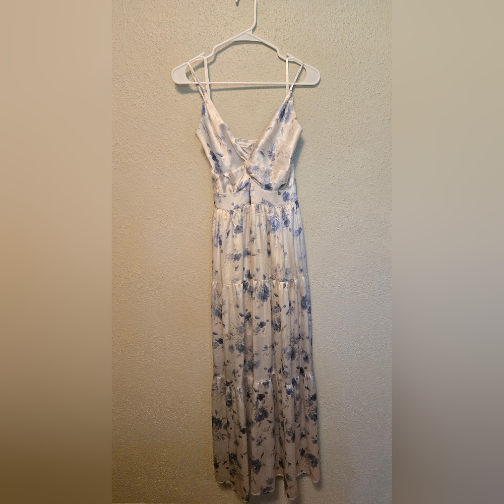 Alter'D State White Floral Maxi Dress Large